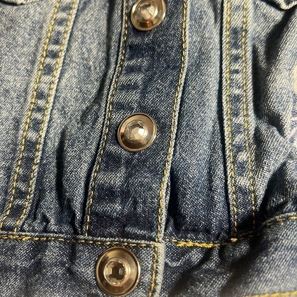 👧🏻 Little lass jeans vest size 4 - Picture 3 of 8